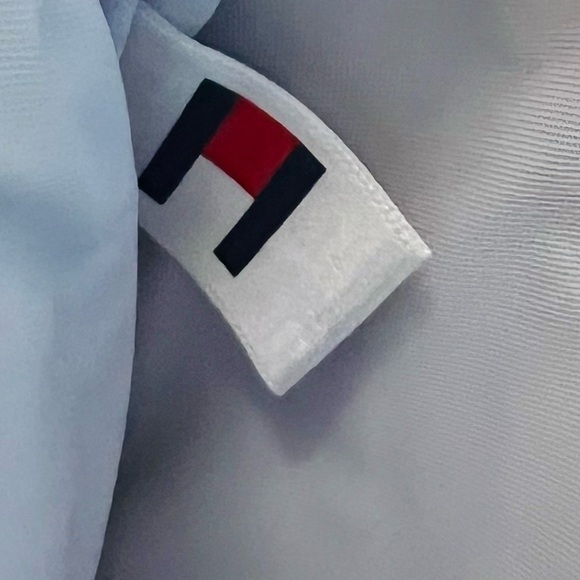 Tommy Hilfiger beige canvas wristlet - Picture 4 of 6